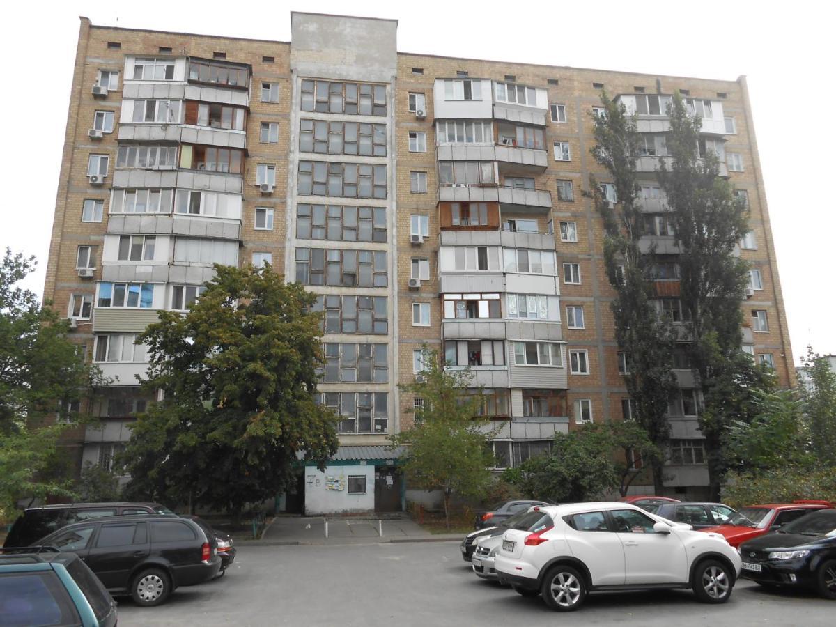 Однокомнатная Квартира Рядом С Метро Оболонь Kiew Exterior foto